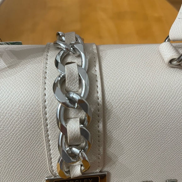 Badgley Mischka bag - Picture 5 of 9